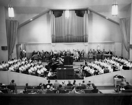 Mormon Stake Conference, 1957